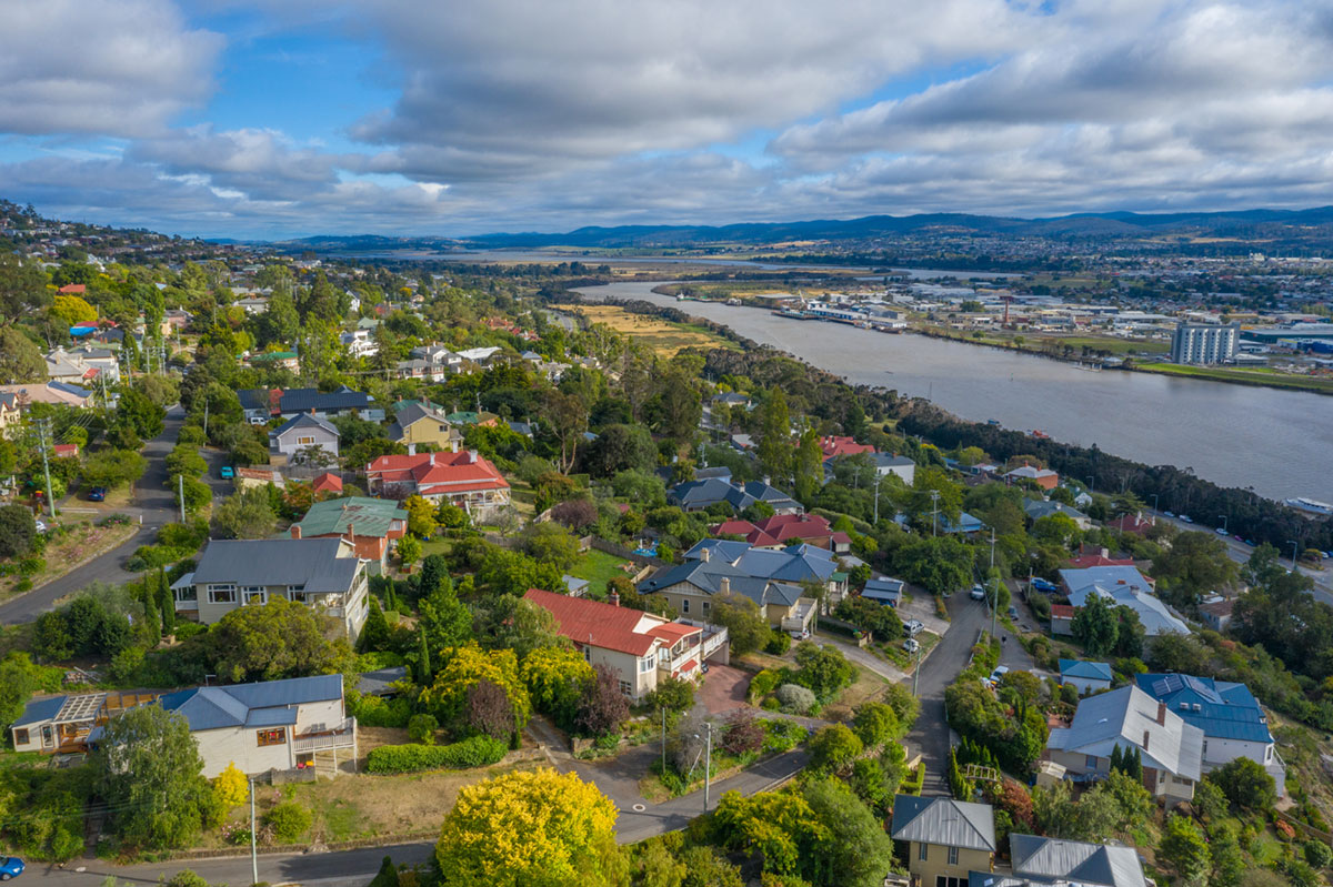 Tasmania Property Buyers Agents The Savvy Bidders