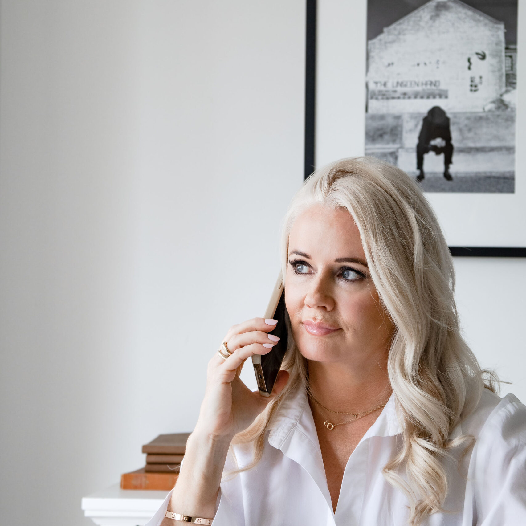 Celina Gregory The Savvy Bidders